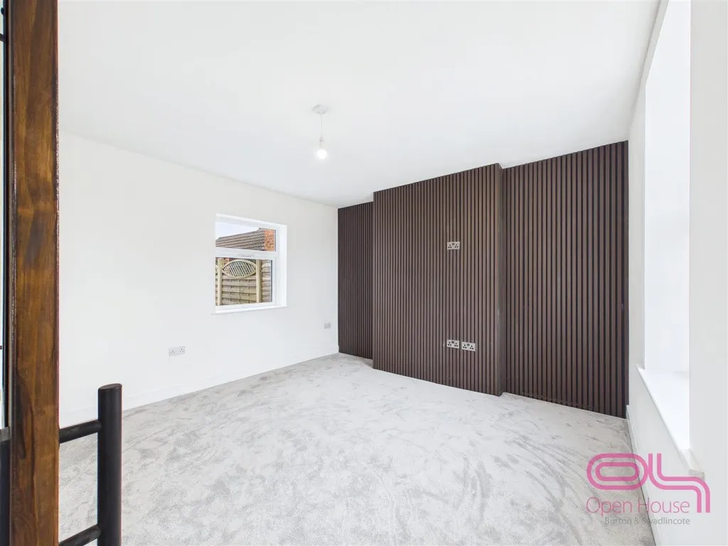 Alma Road, Newhall, DE11, photo 5