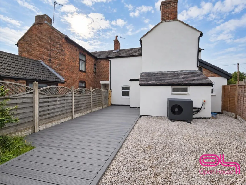 Alma Road, Newhall, DE11, photo 26