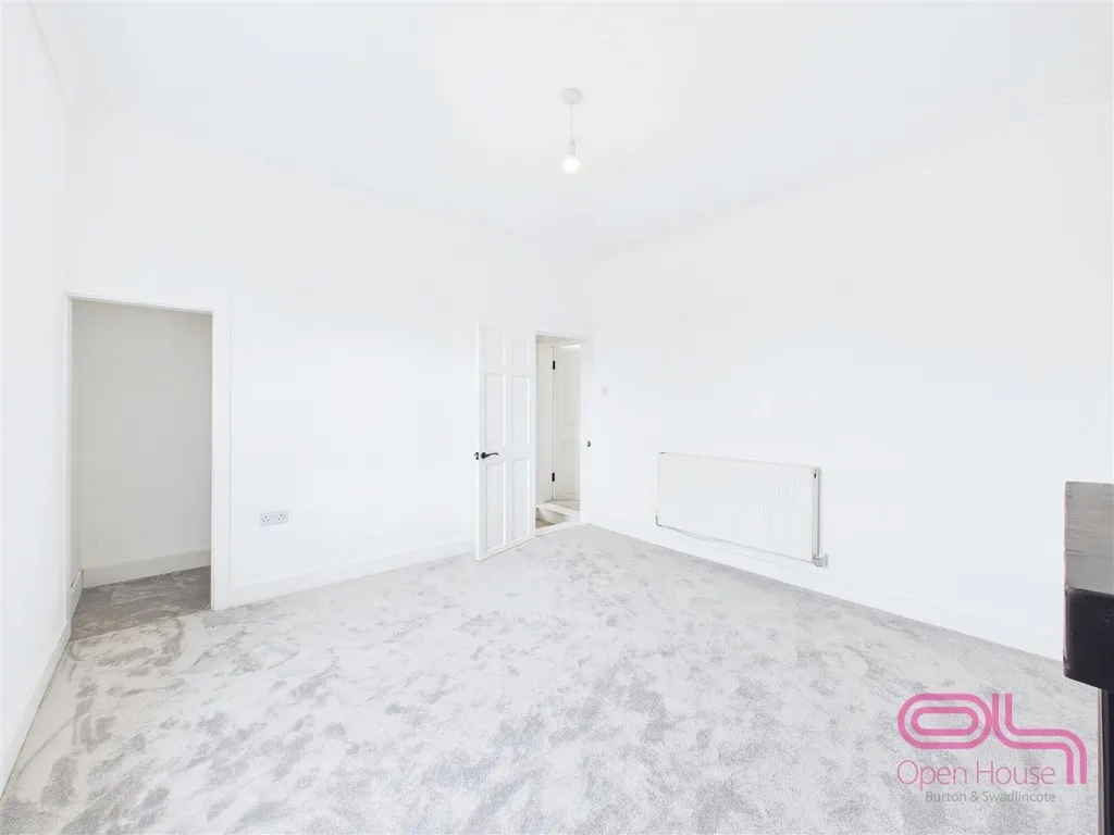 Alma Road, Newhall, DE11, photo 18