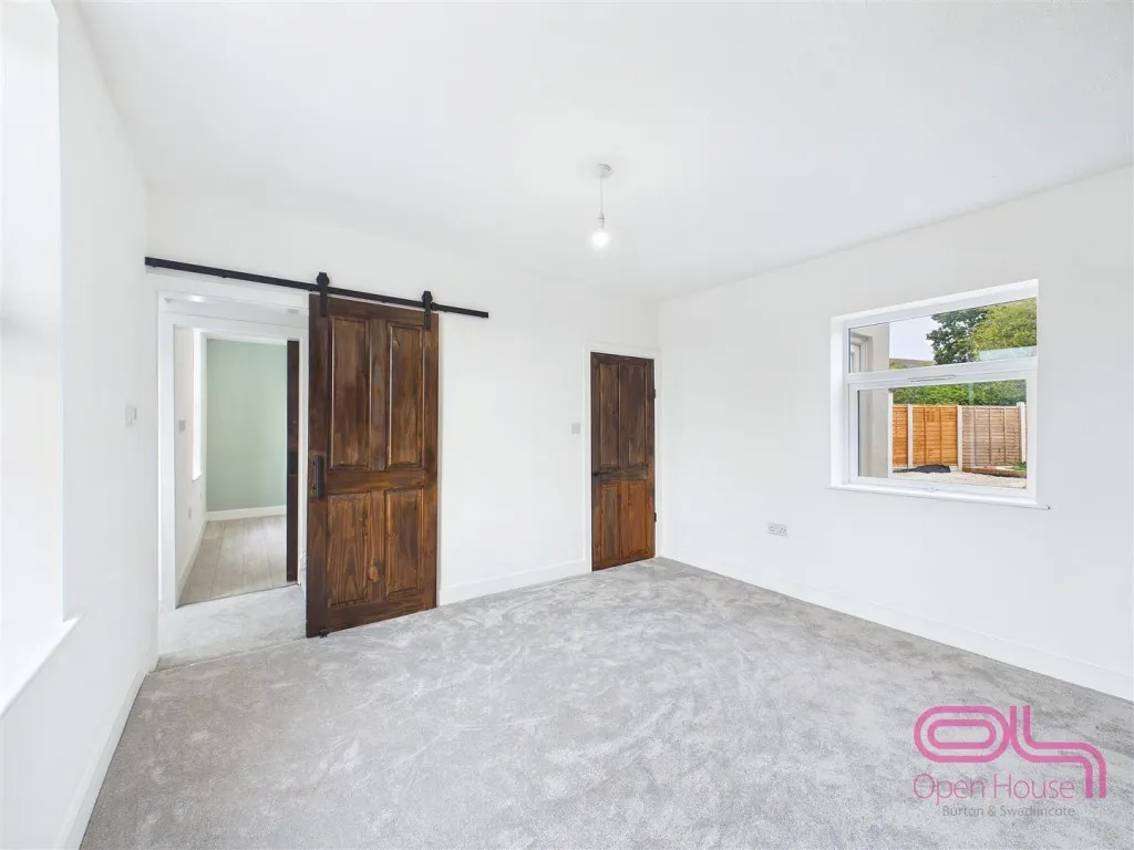 Alma Road, Newhall, DE11, photo 6