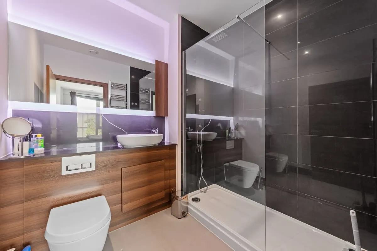 Telcon Way, London, SE10, photo 12