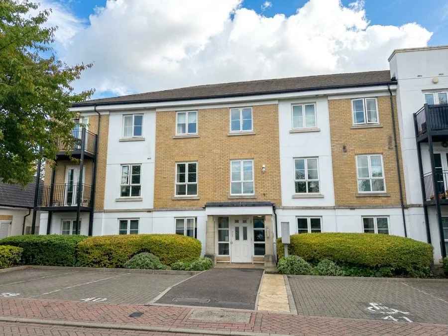 Tudor Way, Woking, GU21, photo 10