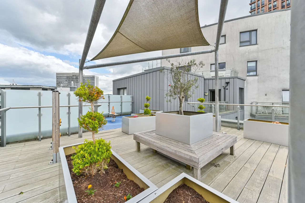 Flat 1, 2 Wandle Road, Croydon, photo 9