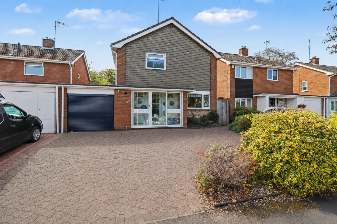 3 bed property for sale, Sandringham Road, Stafford