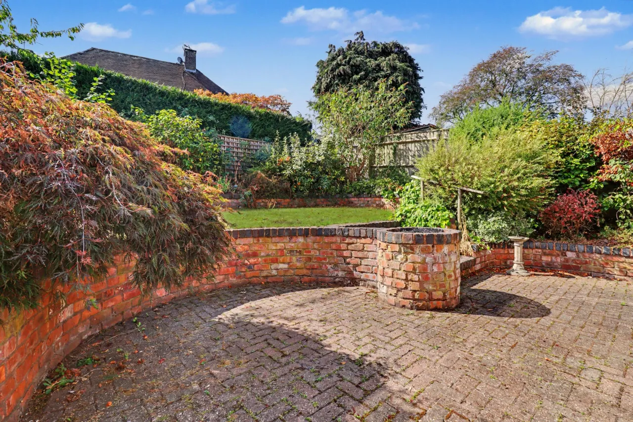 Sandringham Road, Stafford, photo 18