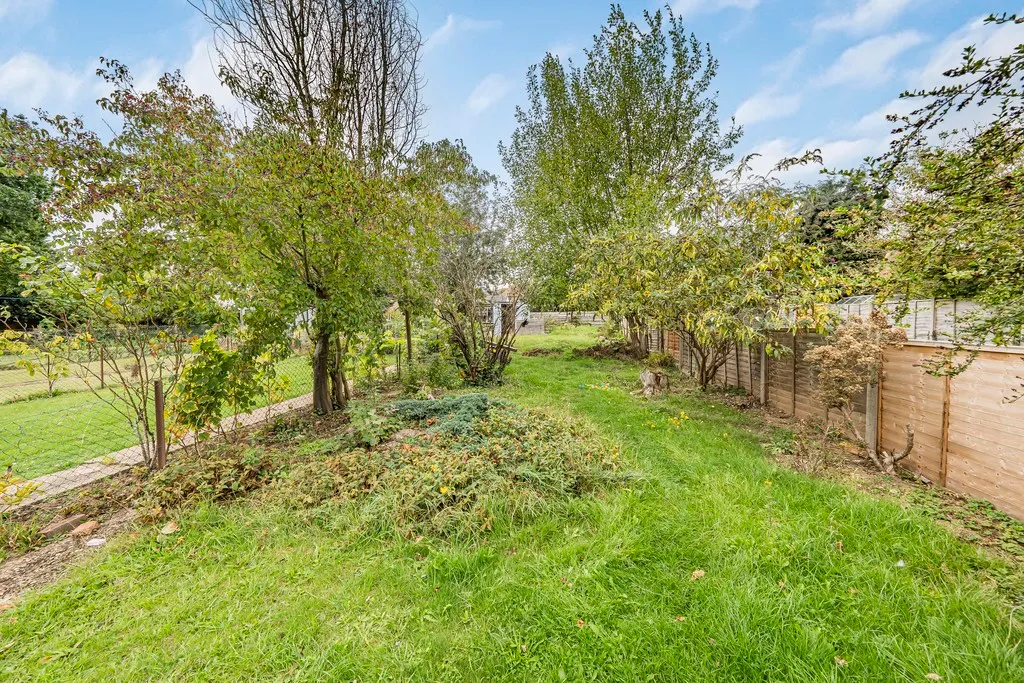 Denham Way, Maple Cross, WD3, photo 10