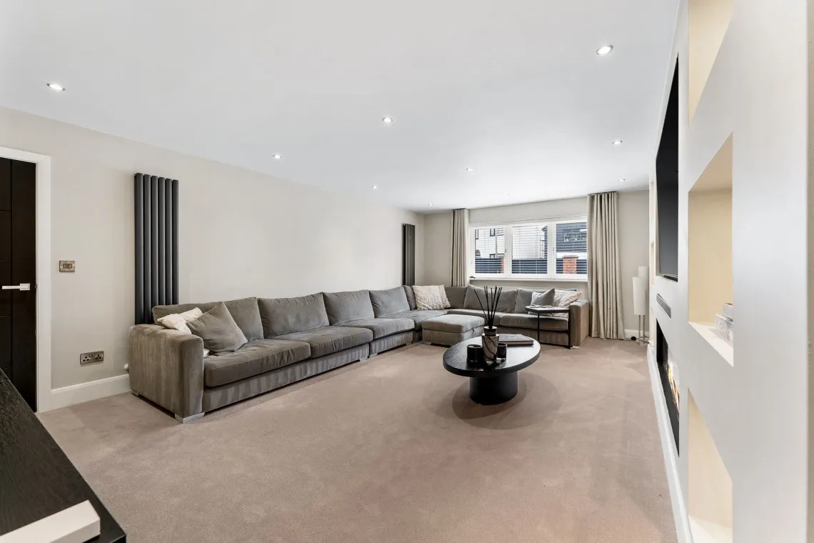 Springfield Road, Aughton, L39, photo 8