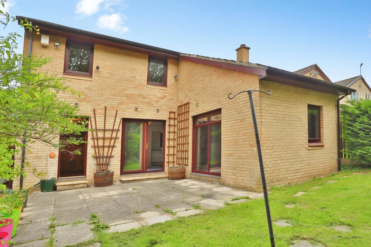 Eaton Hill, Leeds, LS16, photo 4