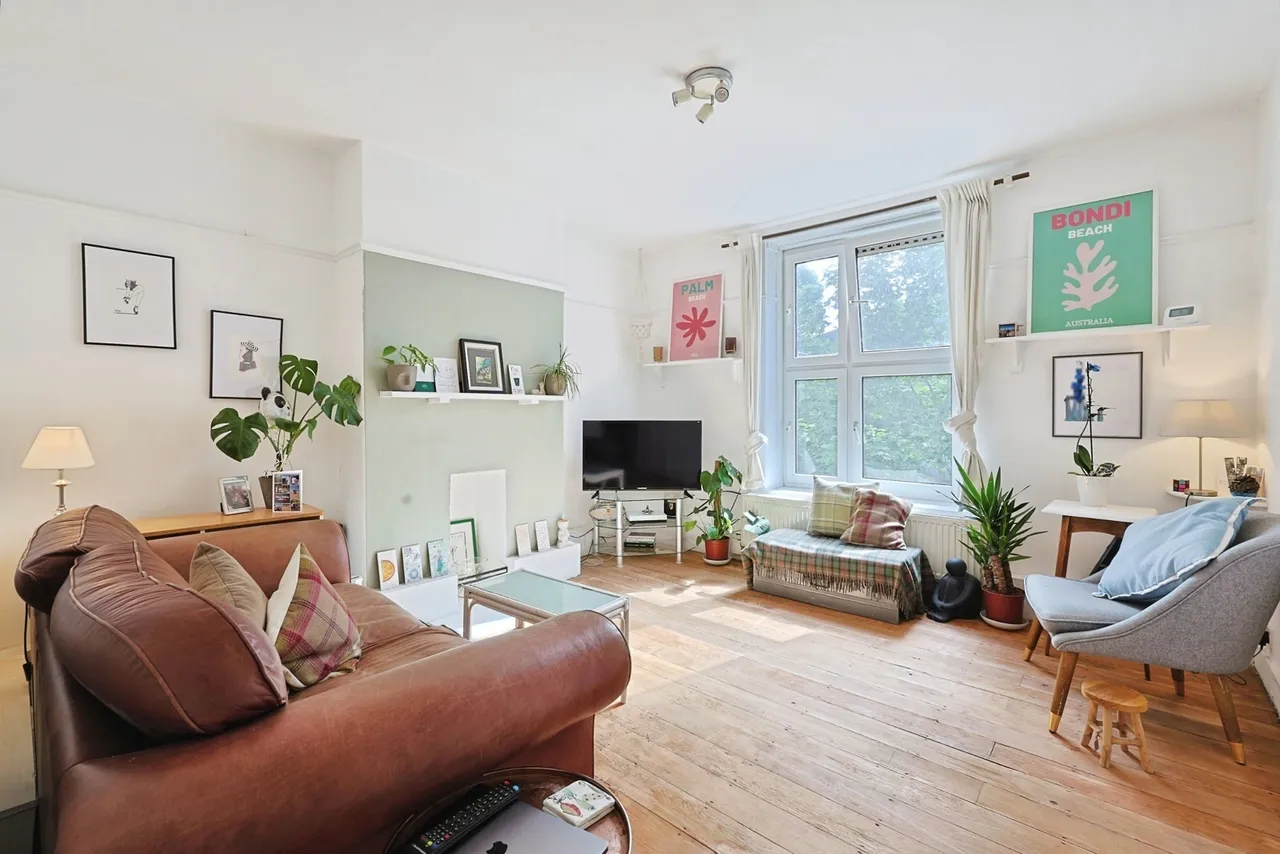 2 bed flat for sale — Union Grove, Clapham, London, SW8