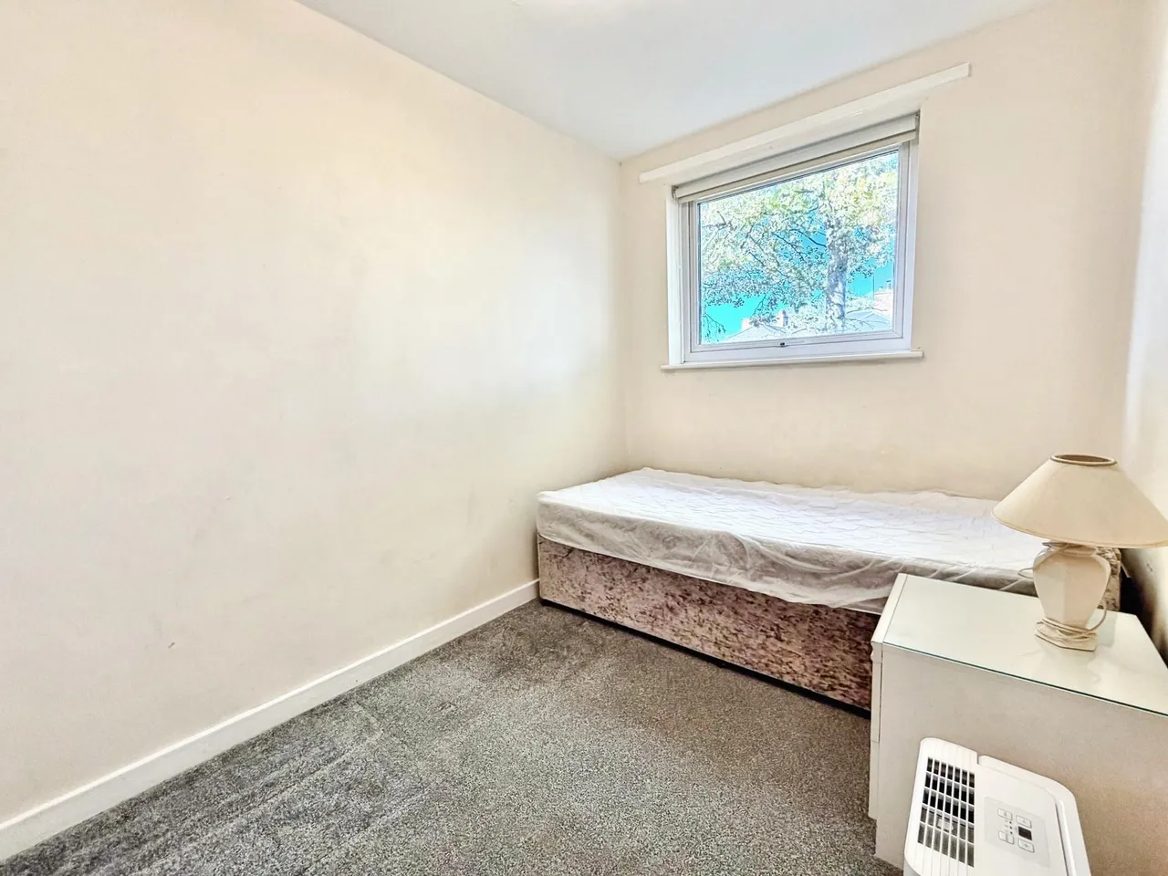 Eastwood Court, Benton, NE12, photo 11