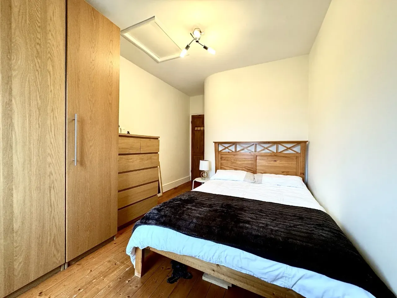 Benares Road, Plumstead, SE18, photo 37