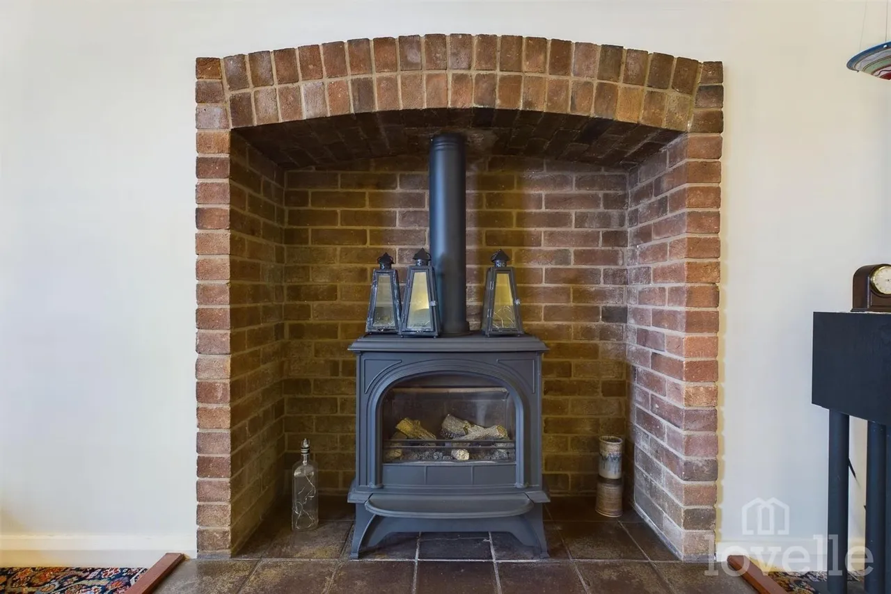 Main Street, Horkstow, DN18, photo 8