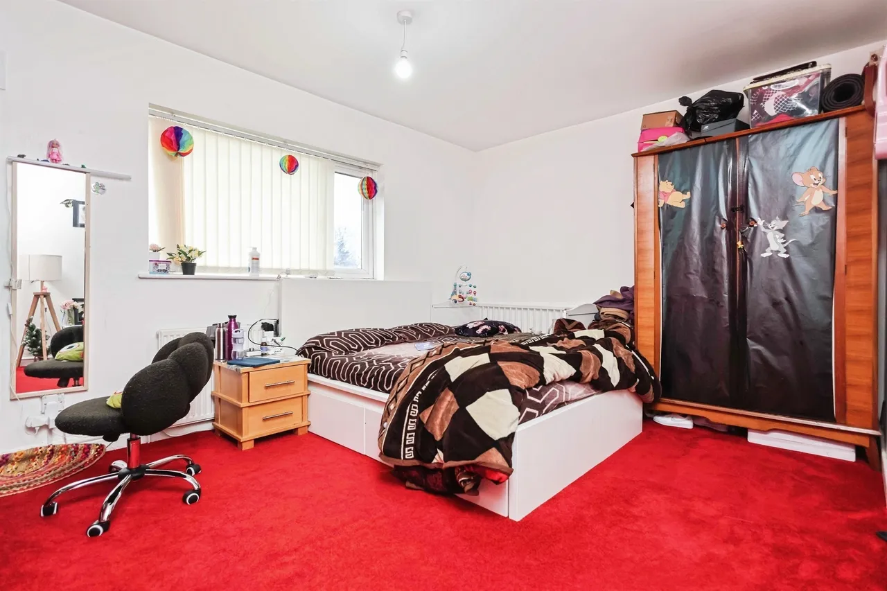 York Road, Rowley Regis, B65, photo 8