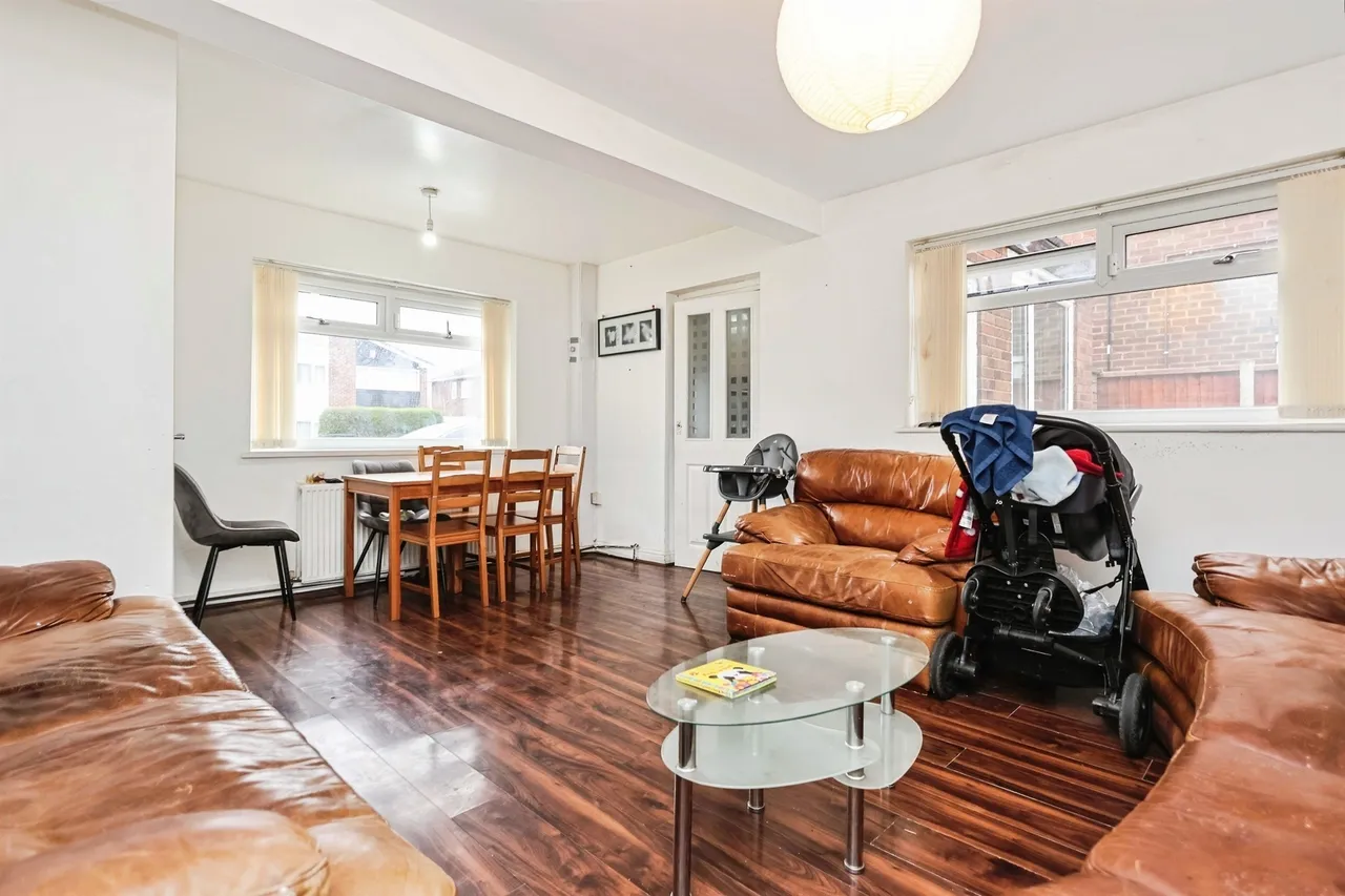 York Road, Rowley Regis, B65, photo 4