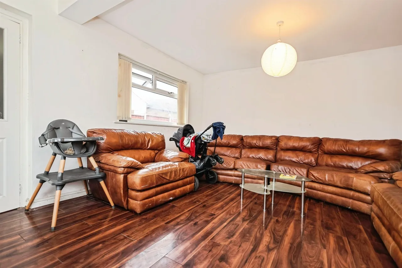 York Road, Rowley Regis, B65, photo 5