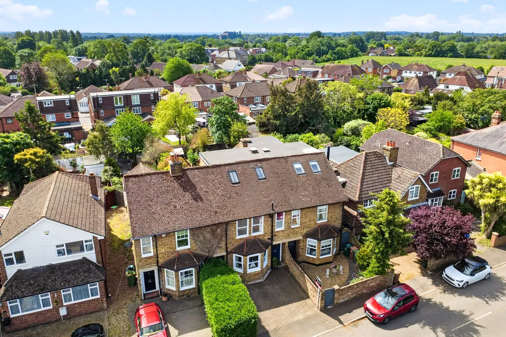 Halliford Road, Sunbury-On-Thames TW16 6DP, photo 28