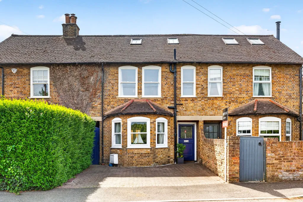 Halliford Road, Sunbury-On-Thames TW16 6DP, photo 27