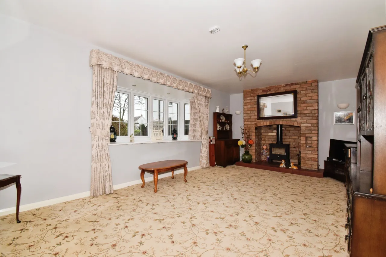 The Oval, Oadby, LE2, photo 14