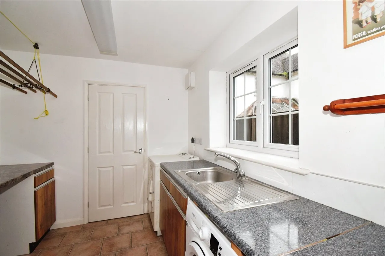 The Oval, Oadby, LE2, photo 18
