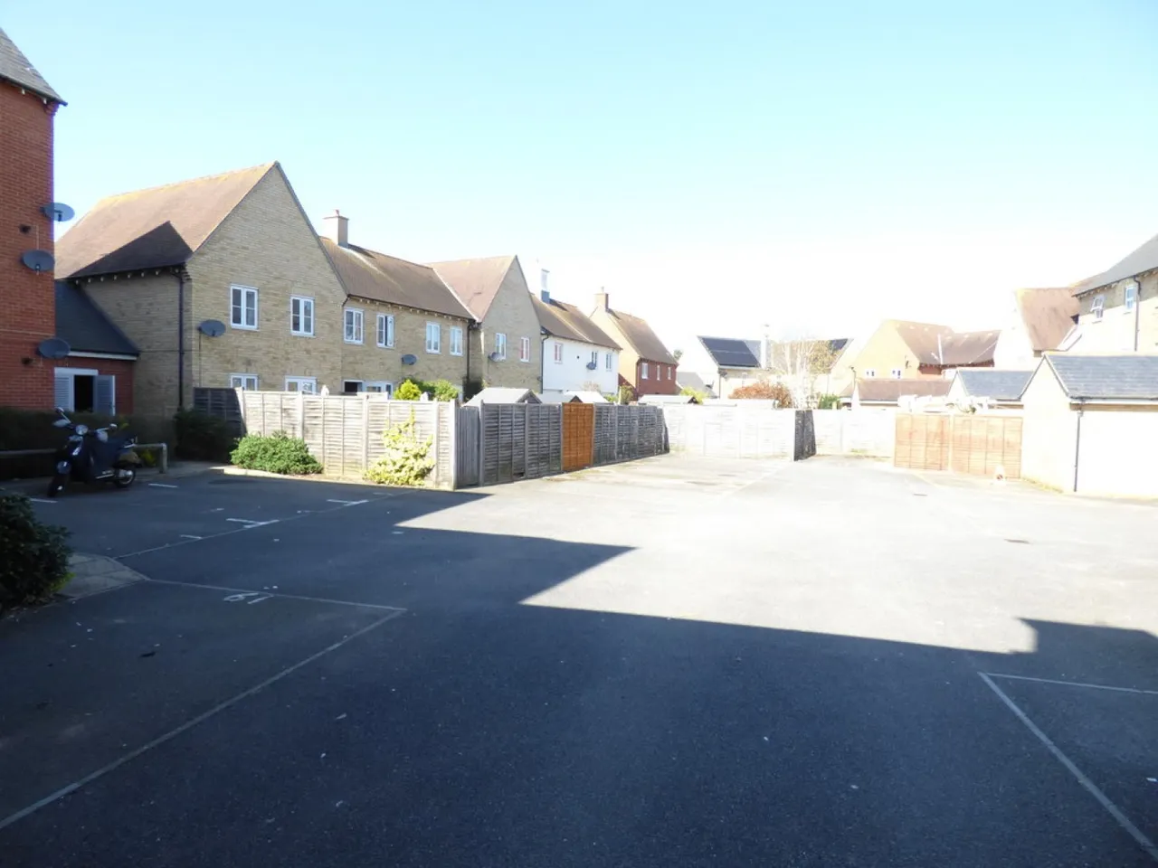 Chariot Drive, South Colchester, photo 5