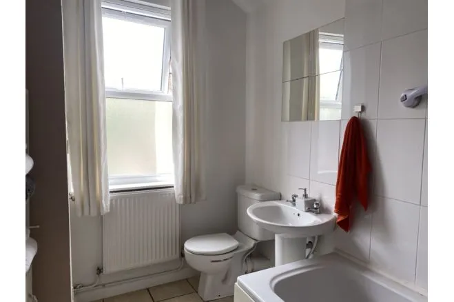 2 bed house for sale — Burgass Road, Nottingham