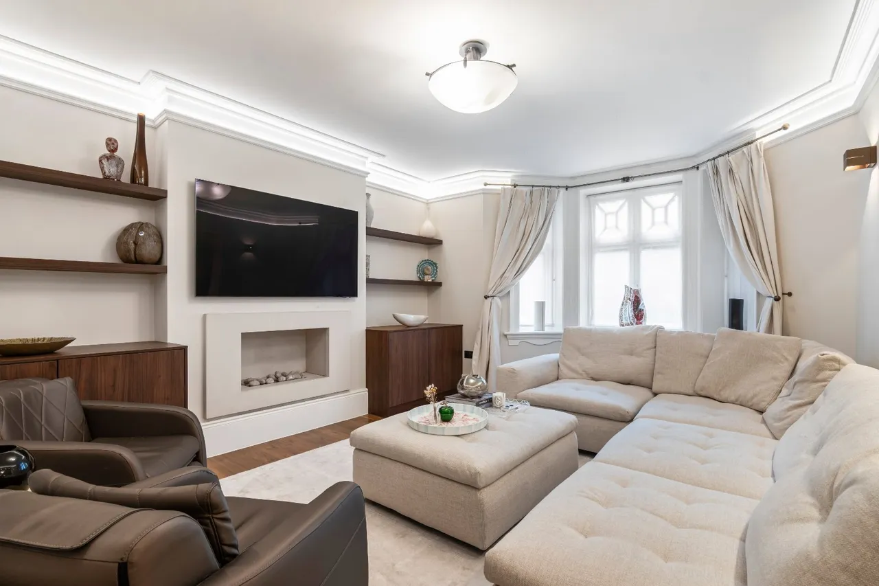 Abingdon Villas, Kensington, W8, photo 2