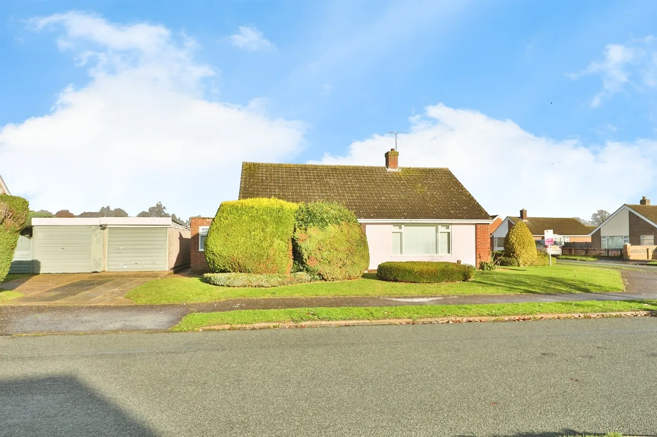 2 bed house for sale — Southlands, Swaffham