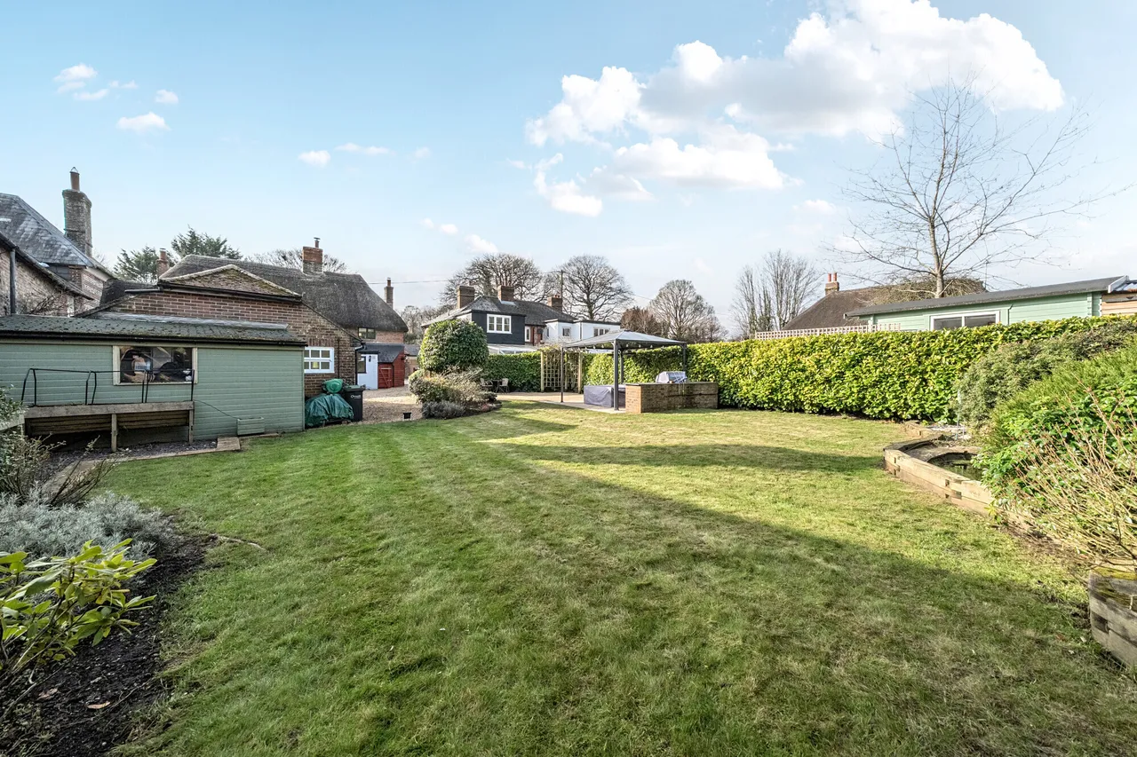 Collingbourne Ducis, Marlborough, SN8, photo 3