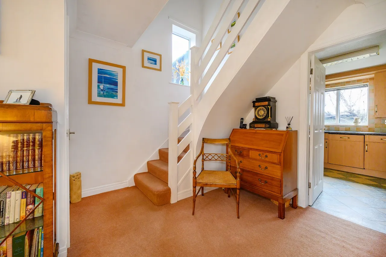 Westwood Close, Leeds, LS27, photo 11