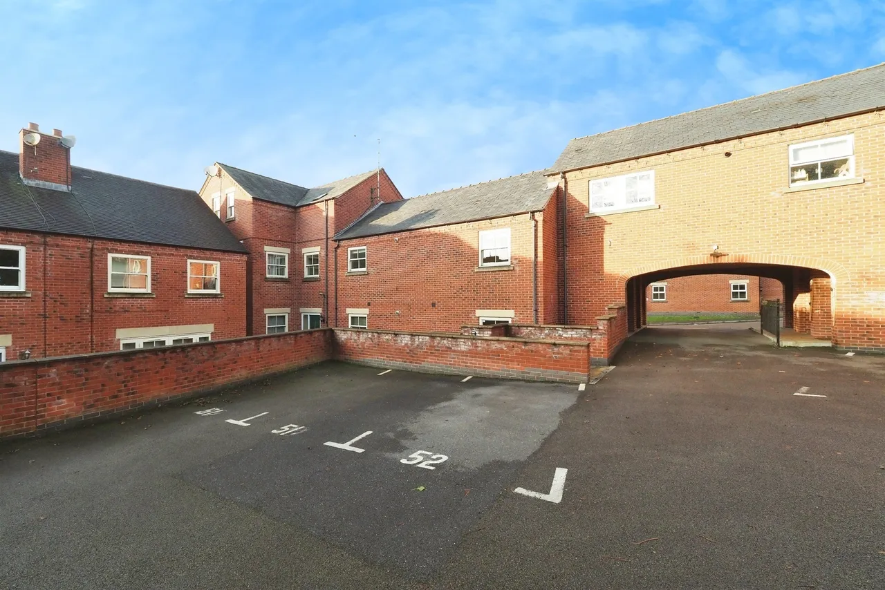 Jaeger Close, Belper, DE56, photo 13