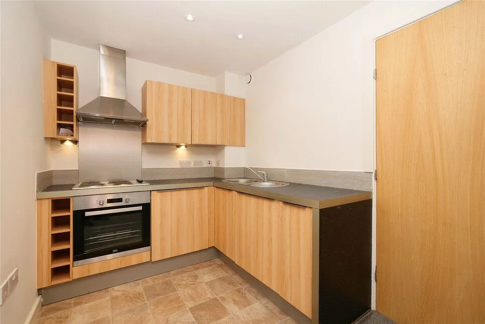 Albert Street, Baildon, BD17, photo 3