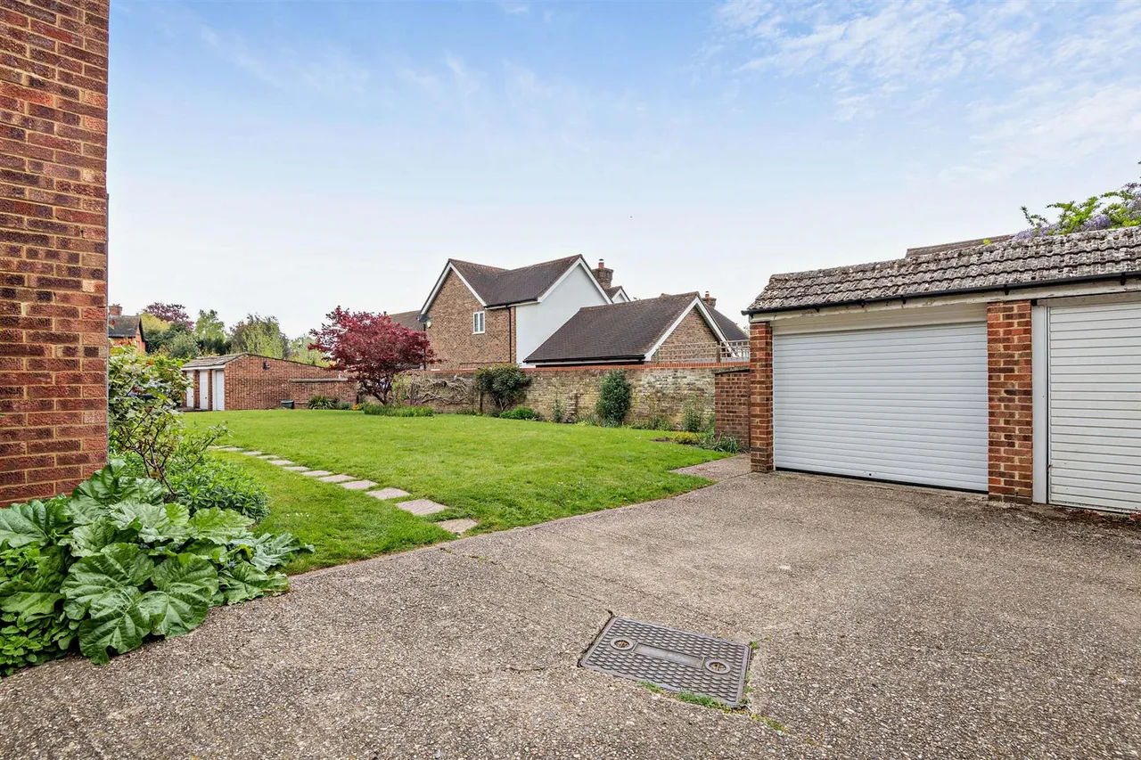 Queens Avenue, Maidstone, photo 2