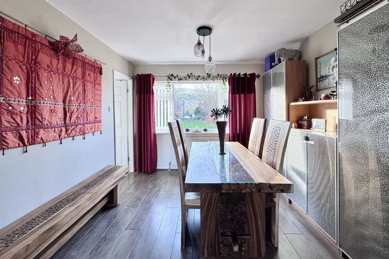 Bowland Road, Glossop, photo 7