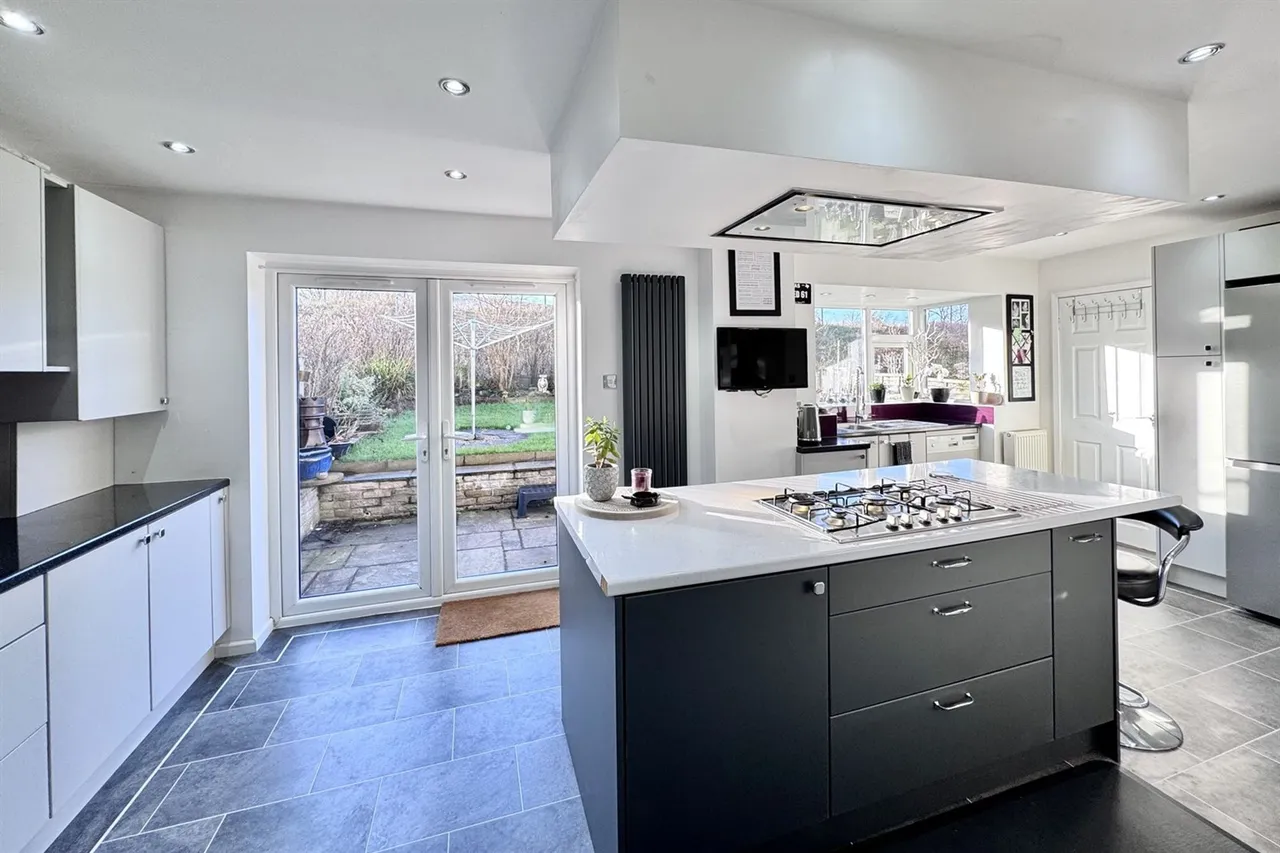 Bowland Road, Glossop, photo 9