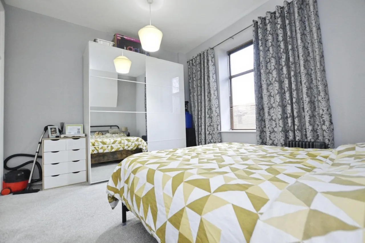 Jedburgh Road, London, E13, photo 14