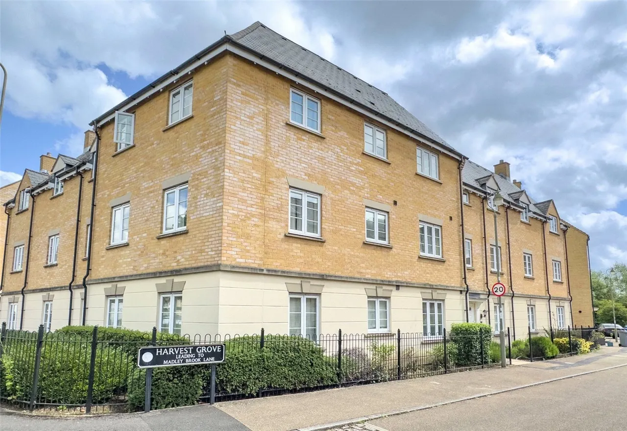 Harvest Grove, Witney, OX28, photo 9