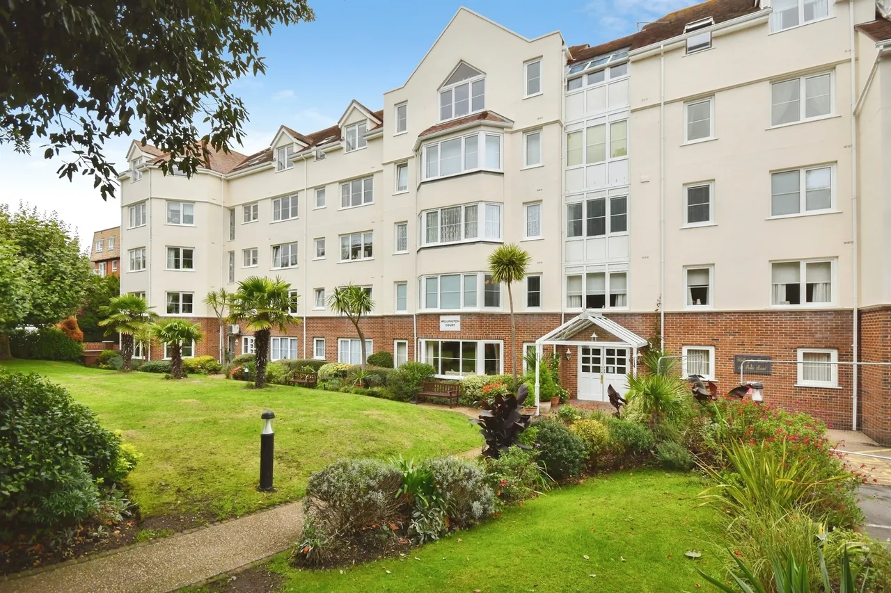 2 bed retirement property for sale — Poole Road, Bournemouth