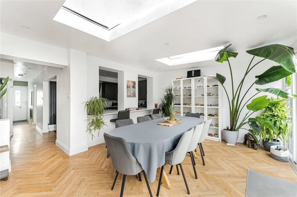 Crutchley Road, London, SE6, photo 12