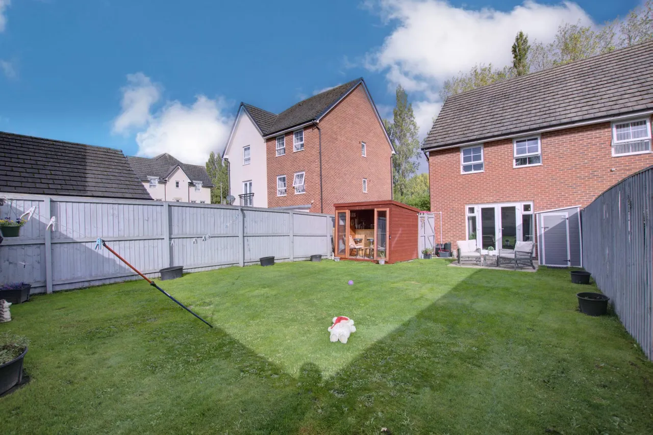 Liverpool Road, Widnes, WA8, photo 21