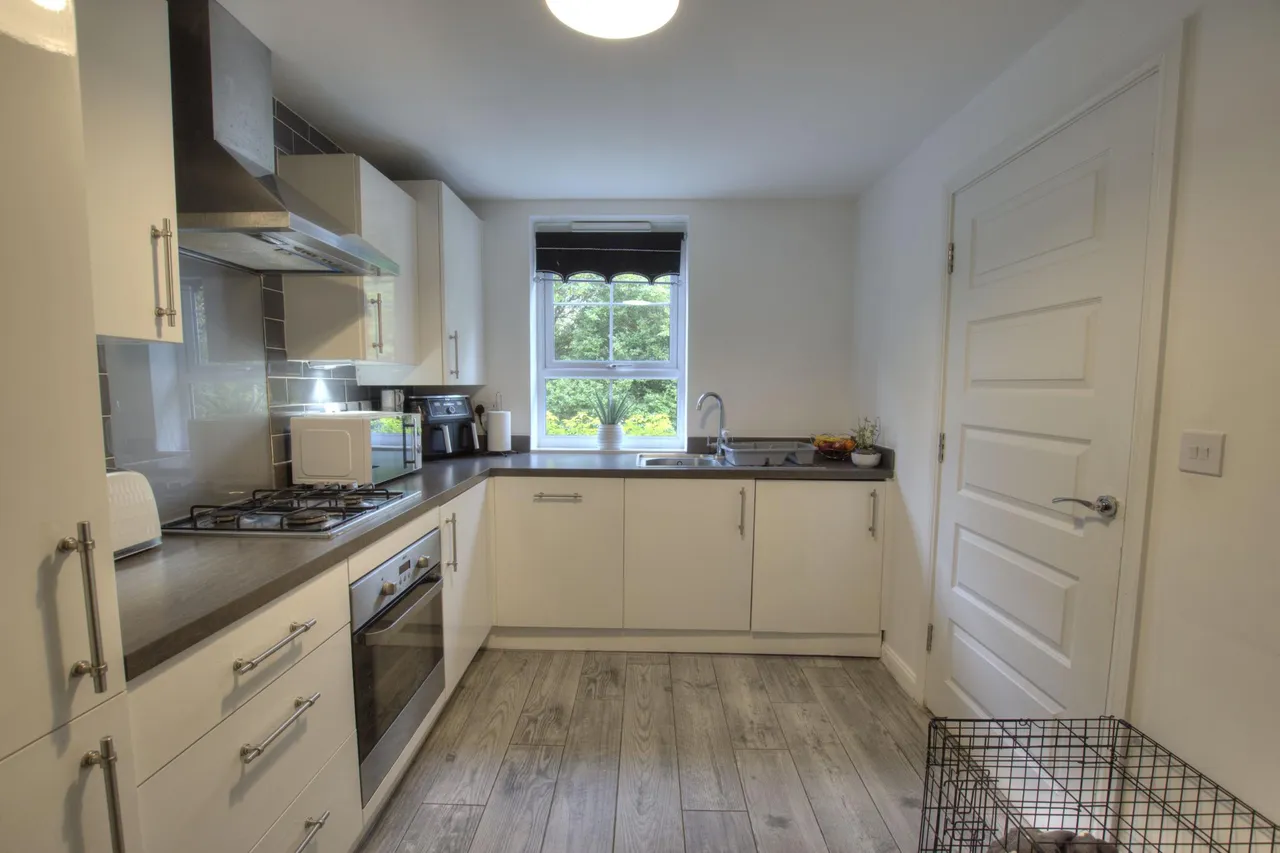 Liverpool Road, Widnes, WA8, photo 9