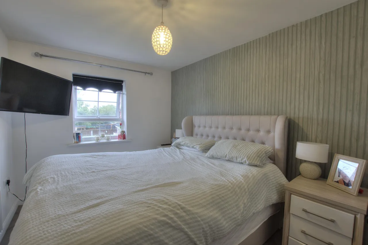 Liverpool Road, Widnes, WA8, photo 11