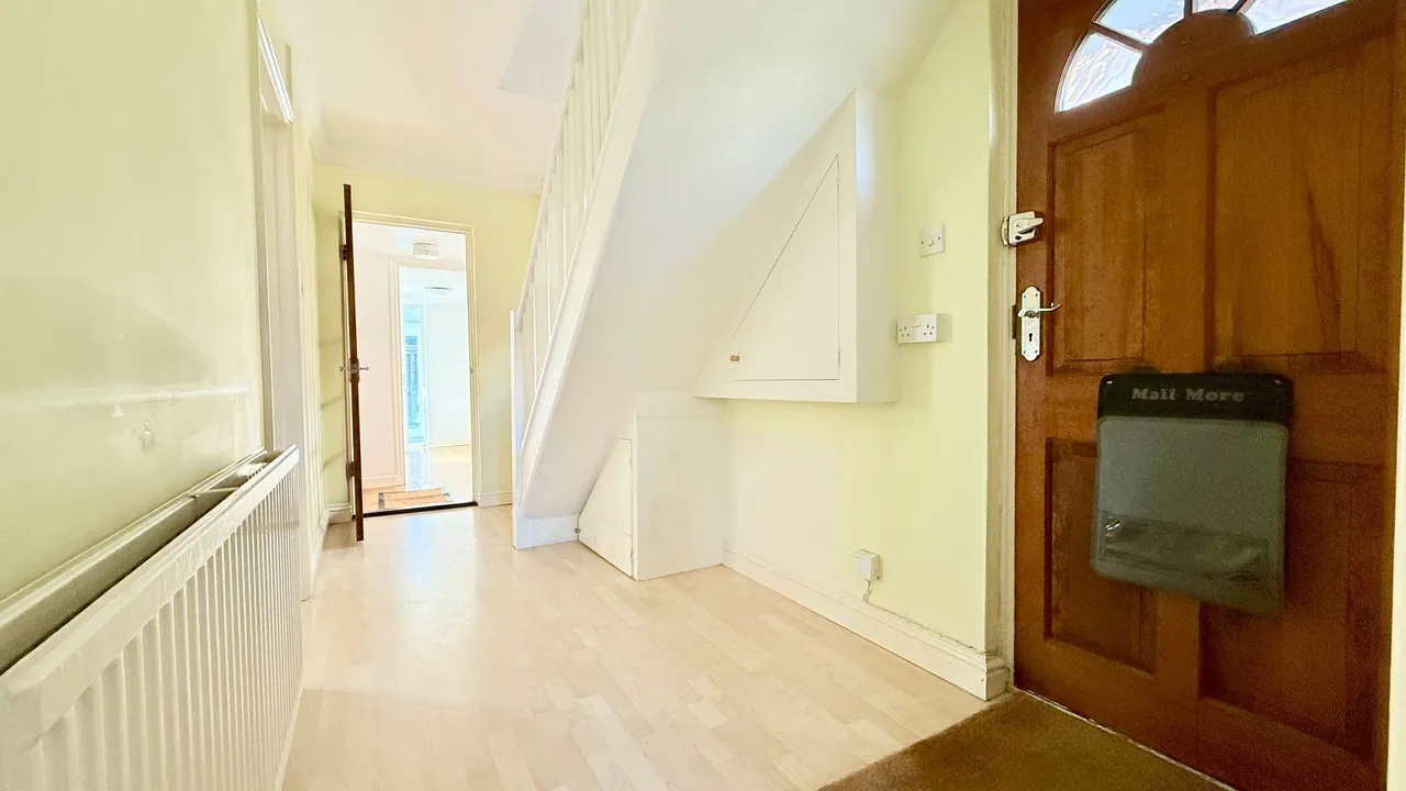 Auckland Avenue, Brockenhurst, SO42, photo 18