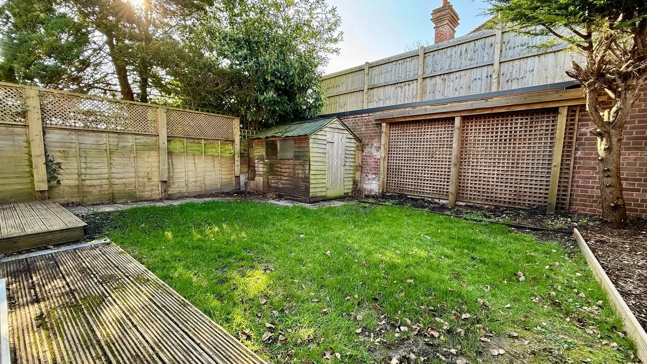 Auckland Avenue, Brockenhurst, SO42, photo 12