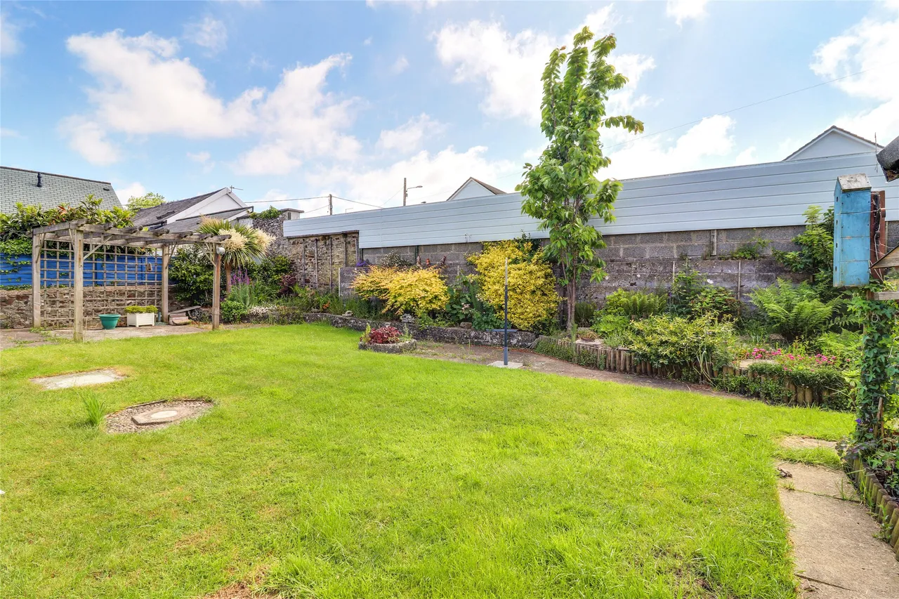 School Close, Fremington, EX31, photo 6