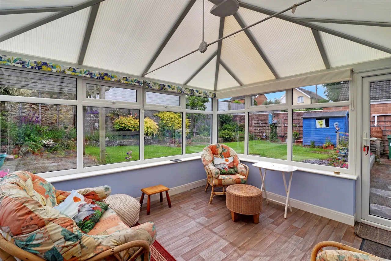 School Close, Fremington, EX31, photo 4
