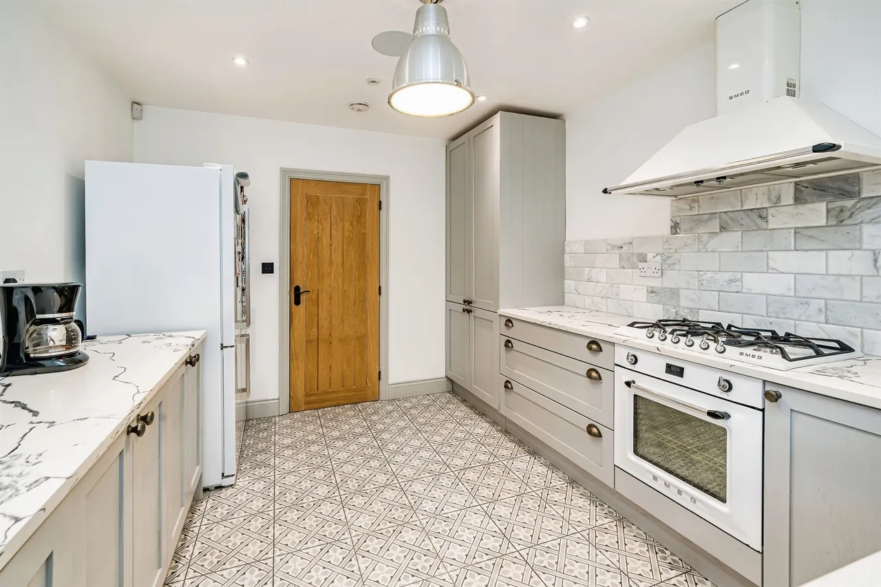 Berry Hill, Taplow, SL6, photo 2