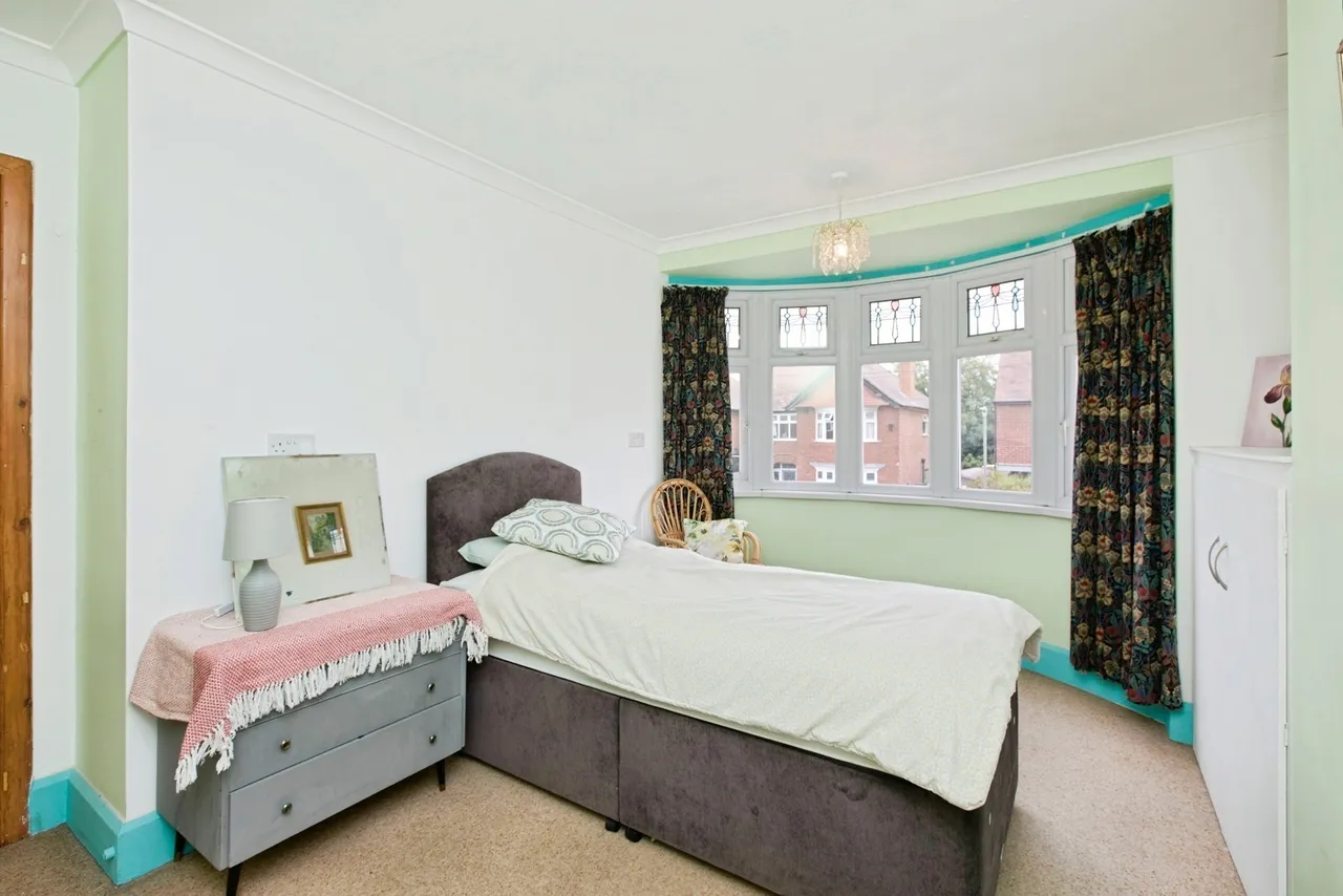 Trowell Grove, Long Eaton, NG10, photo 12