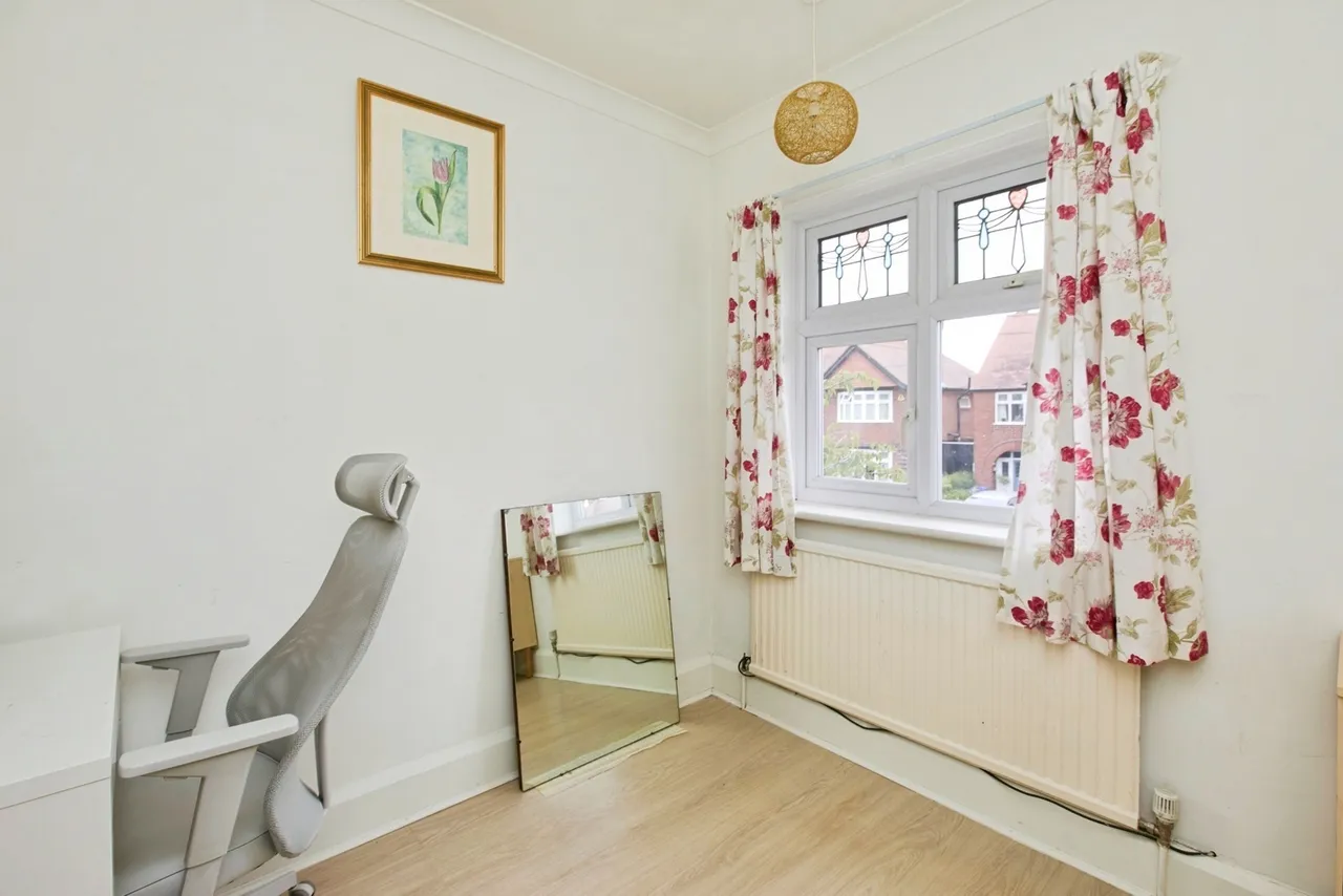 Trowell Grove, Long Eaton, NG10, photo 13