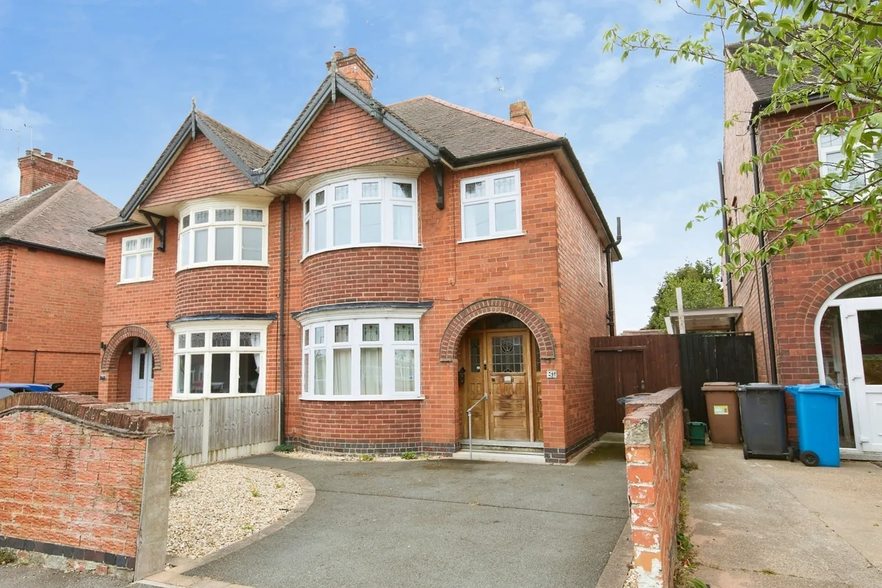 3 bed house for sale, Trowell Grove, Long Eaton, NG10