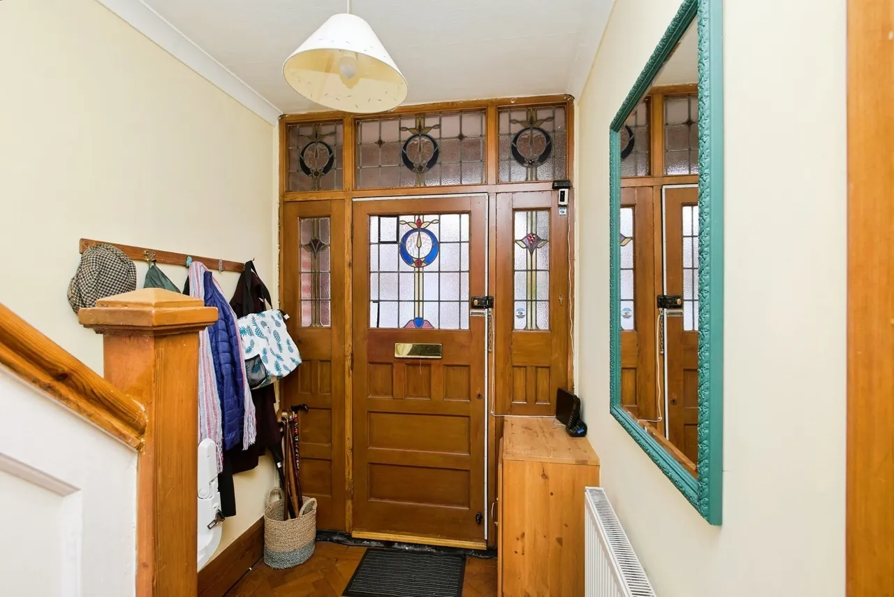 Trowell Grove, Long Eaton, NG10, photo 17